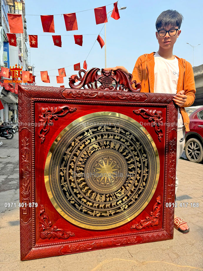 Bức tranh trống được làm từ nguyên liệu đồng tốt nhất